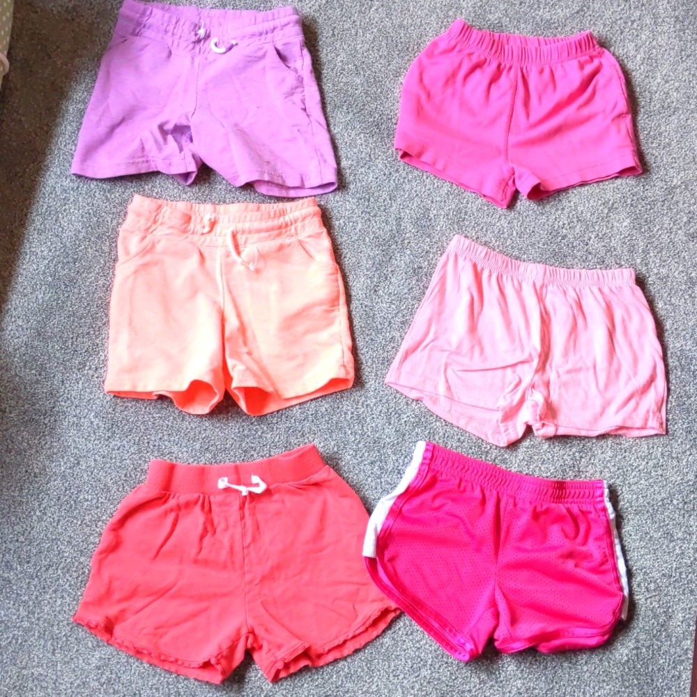 6 pairs of size 6 girls shorts